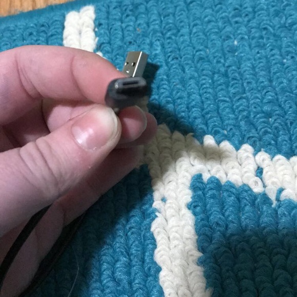 USB Charger - Picture 4 of 5